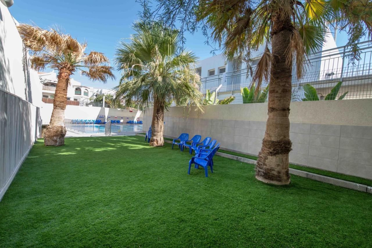Hi - * Eilat